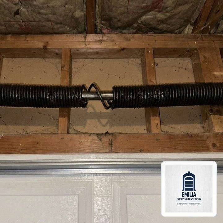Emilia Express Garage Door in Concord, MA: Heavy-Duty Steel Section Strut & 11-Gauge Hinge Reinforcement - Concord, MA